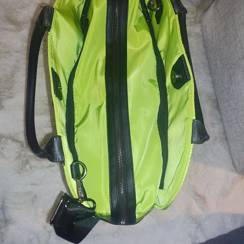 STEVE MADDEN NEON GREEN TOTE - Picture 7 of 12